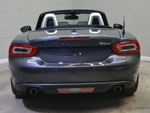 Used 2017 FIAT 124 Spider Lusso image 8