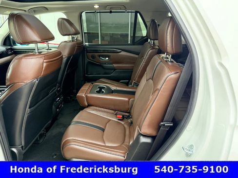 Certified 2025 Honda Pilot Elite image 29