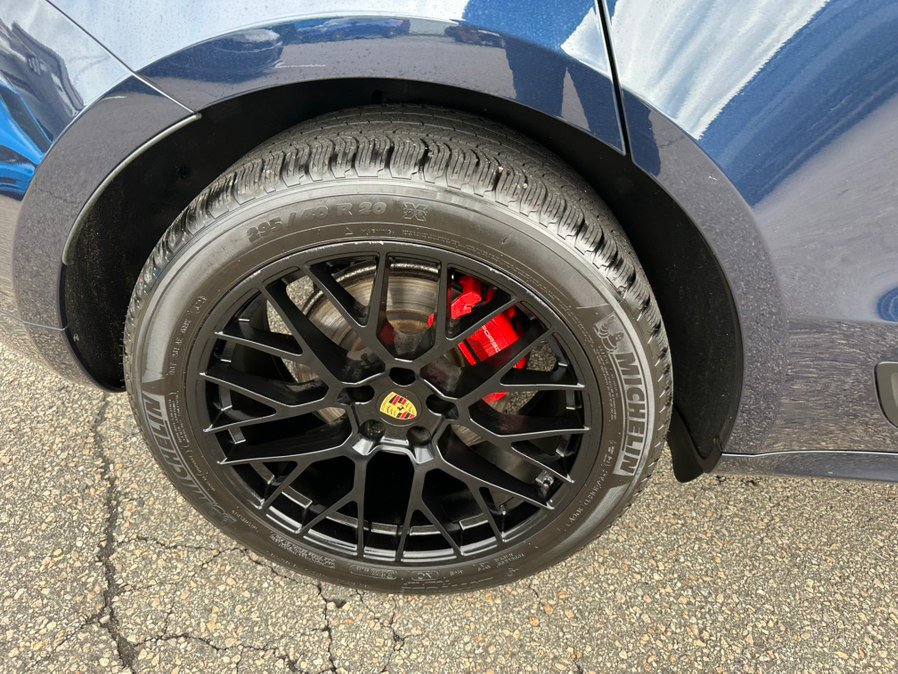 Used 2017 Porsche Macan GTS AWD/4WD image 37