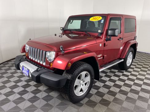 Used 2012 Jeep Wrangler Sahara w/ Dual Top Group AWD/4WD image 9