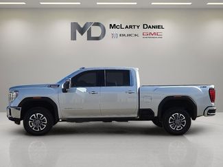 Used 2022 GMC Sierra 3500 SLT w/ SLT Convenience Package video 3