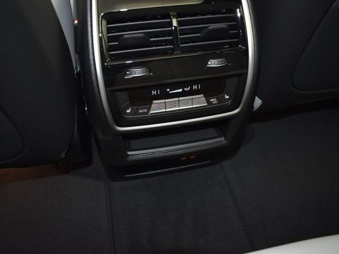 New 2026 BMW X5 xDrive50e w/ M Sport Package image 18