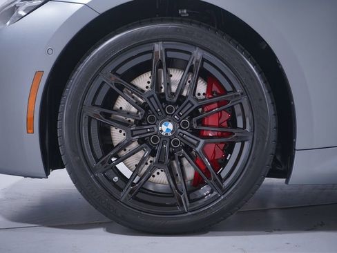 New 2026 BMW M2 w/ Lighting Package image 2