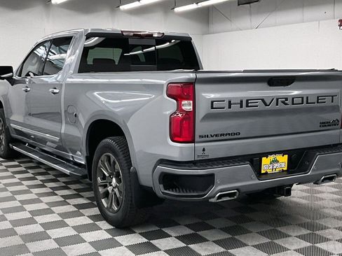 Used 2024 Chevrolet Silverado 1500 High Country w/ LPO, Dark Essentials Package AWD/4WD image 3