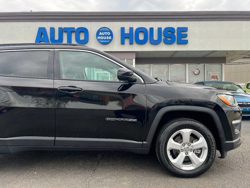 Used 2018 Jeep Compass Latitude w/ Popular Equipment Group image 37