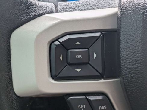 Used 2019 Ford F250 Lariat w/ Lariat Ultimate Package AWD/4WD image 23