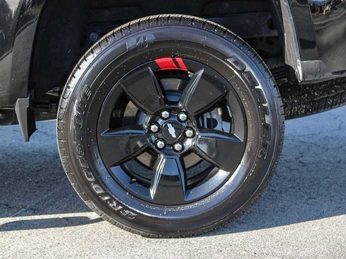 Used 2022 Chevrolet Colorado LT w/ Redline Special Edition image 8