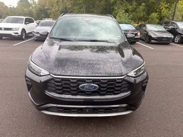 Used 2024 Ford Escape ST-Line FWD image 3