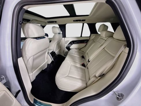 New 2026 Land Rover Range Rover SE AWD/4WD image 23