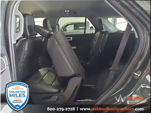 Used 2024 Ford Explorer XLT w/ Equipment Group 202A AWD/4WD image 15