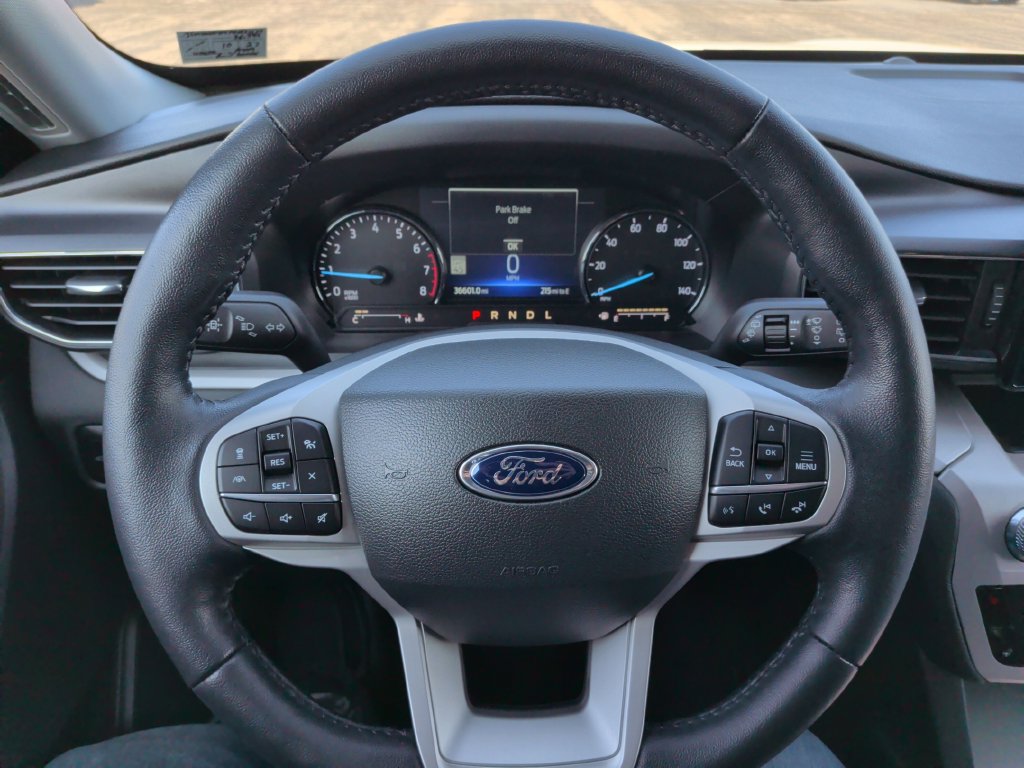 Certified 2023 Ford Explorer XLT w/ Equipment Group 202A AWD/4WD image 25