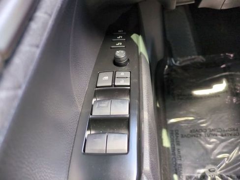 Used 2025 Toyota Camry XLE w/ Premium Plus Package FWD image 24