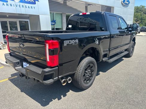 New 2026 Ford F250 XLT w/ XLT Premium Package AWD/4WD image 3