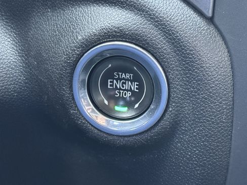 Used 2024 GMC Sierra 2500 Pro w/ Convenience Package image 21