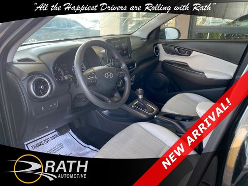 Used 2023 Hyundai Kona SEL image 12