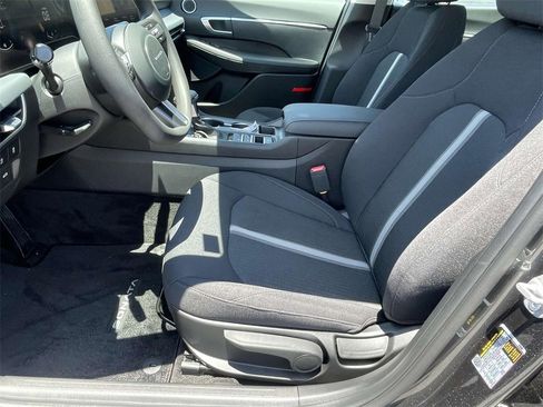 New 2025 Hyundai Sonata SE image 13