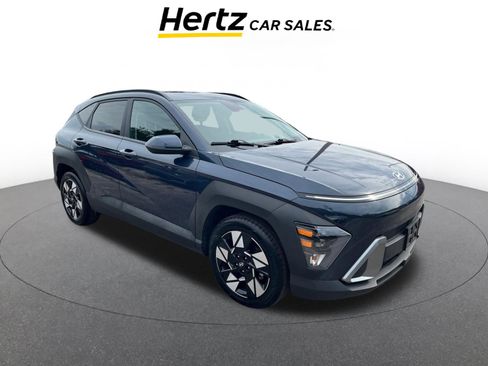 Used 2025 Hyundai Kona SEL image 1