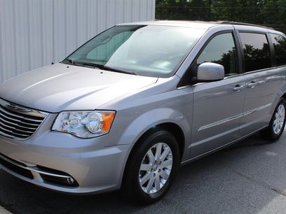 Used 2016 Chrysler Town & Country Touring