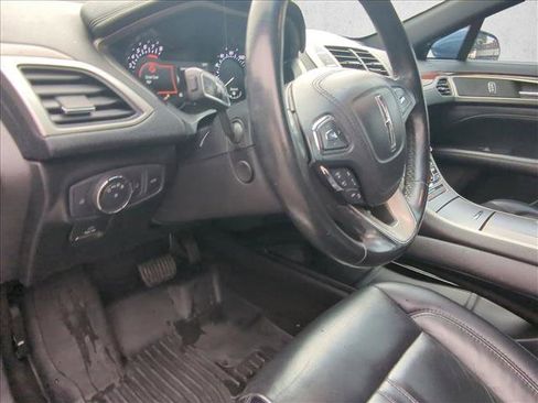 Used 2019 Lincoln MKZ Reserve image 10