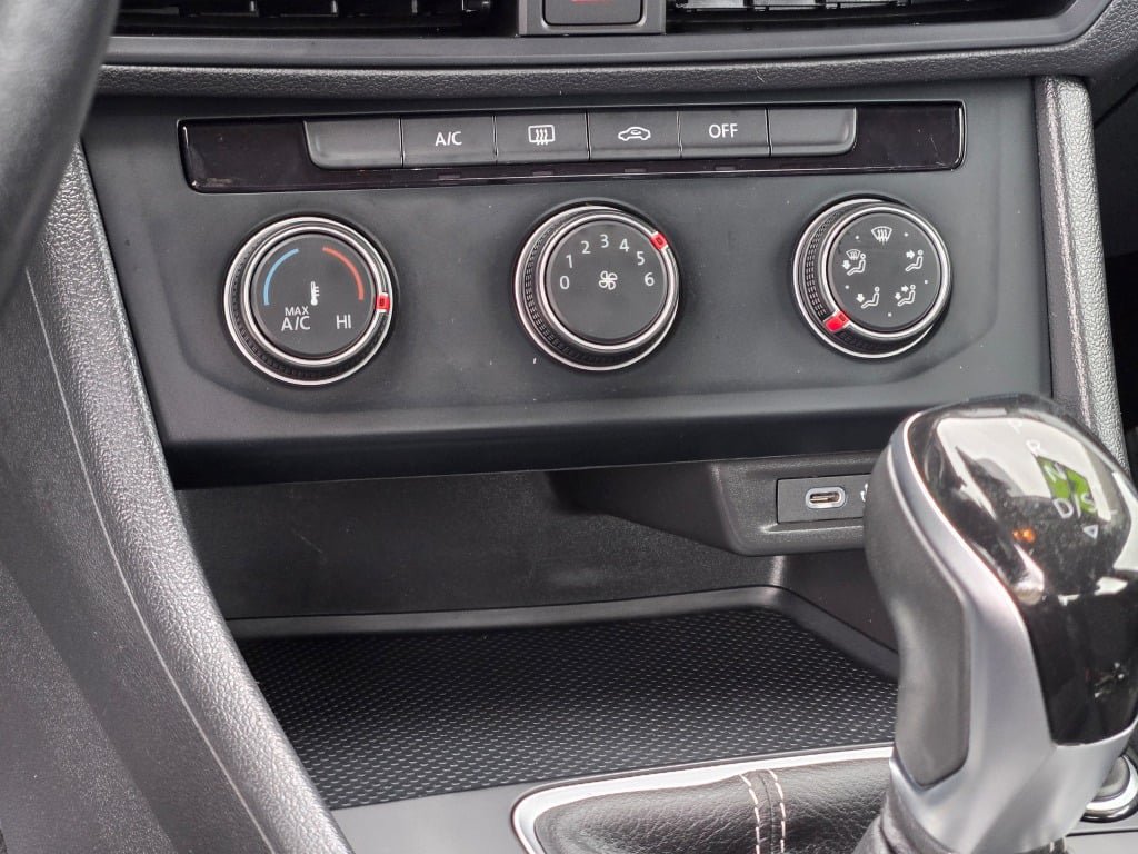 Used 2024 Volkswagen Jetta S FWD image 23