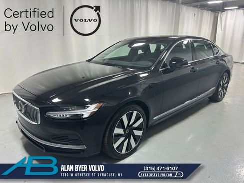 Certified 2025 Volvo S90 T8 Plus AWD/4WD image 1