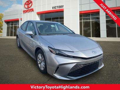 Used 2025 Toyota Camry LE