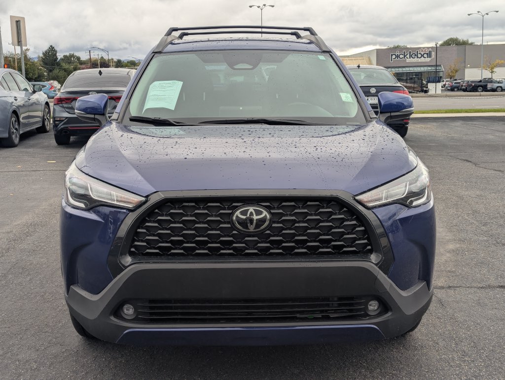 Used 2023 Toyota Corolla Cross LE AWD/4WD image 10