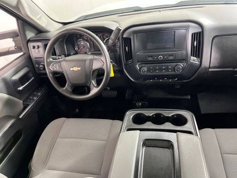 Used 2018 Chevrolet Silverado 2500 W/T w/ WT Convenience Package AWD/4WD image 11