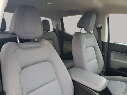 Used 2021 Chevrolet Colorado W/T w/ WT Convenience Package image 15