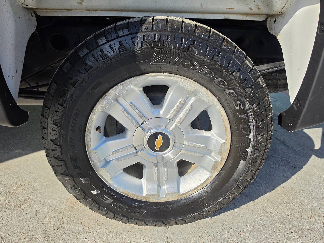 Used 2011 Chevrolet Silverado 1500 LT w/ All-Star Edition RWD image 38