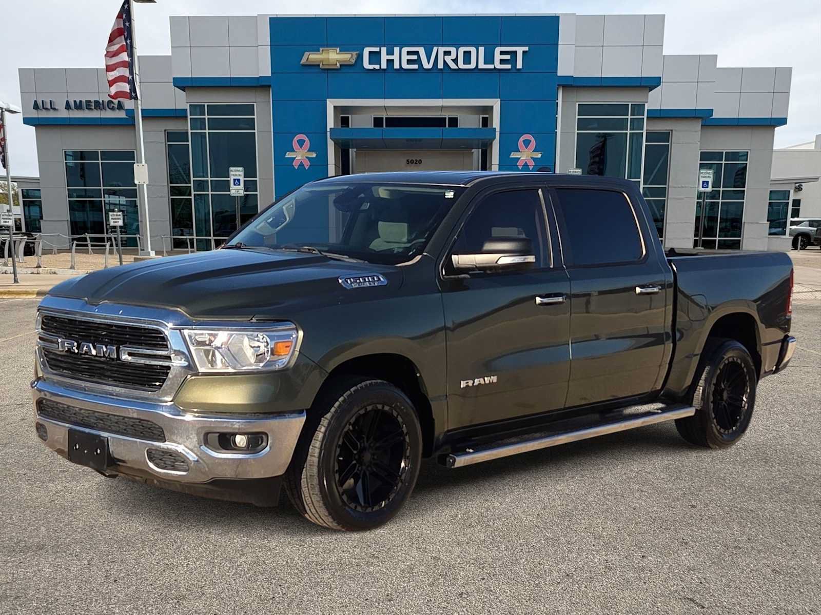 Used 2020 RAM 1500 Lone Star RWD image 1