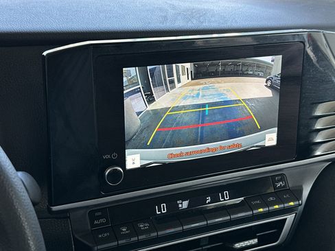 Used 2025 Toyota Camry LE FWD image 16