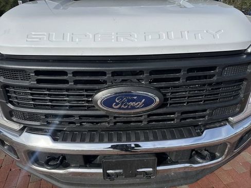 Used 2024 Ford F350 XL w/ XL Chrome Package image 22