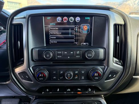 Used 2017 Chevrolet Silverado 1500 LTZ Z71 w/ LTZ Plus Package image 23