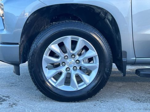 Certified 2024 Chevrolet Silverado 1500 Custom image 11