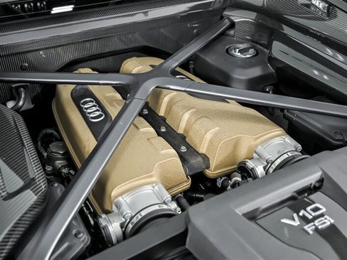 Used 2020 Audi R8 V10 performance AWD/4WD image 40