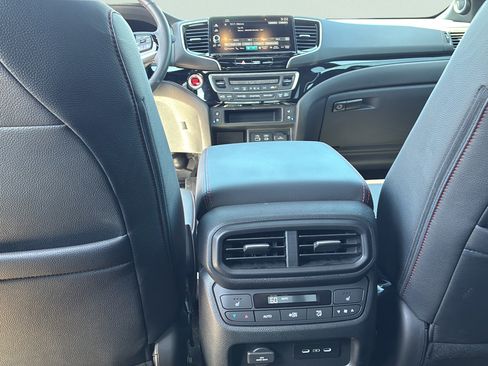 Used 2025 Honda Ridgeline Black Edition image 26