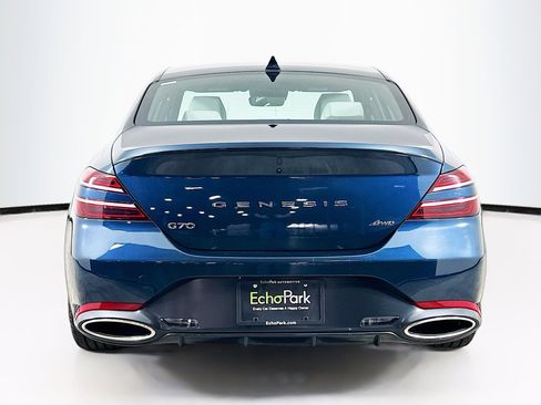 Used 2025 Genesis G70 2.5T image 7