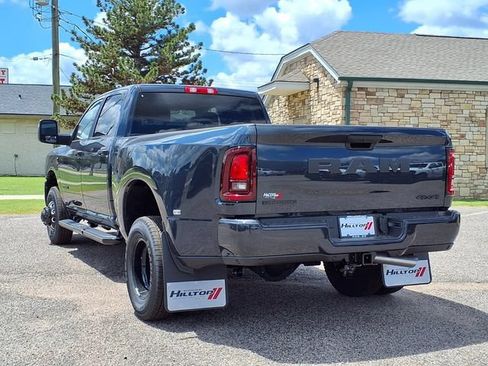 New 2026 RAM 3500 Big Horn AWD/4WD image 3