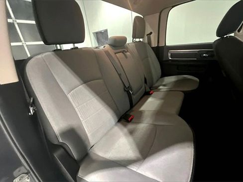 Used 2023 RAM 1500 Classic SLT image 27