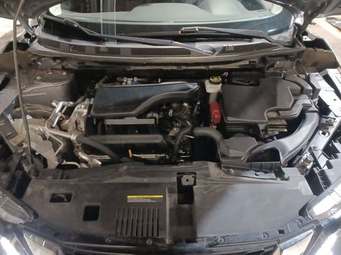 Used 2022 Nissan Rogue Sport SV w/ Technology Package image 17