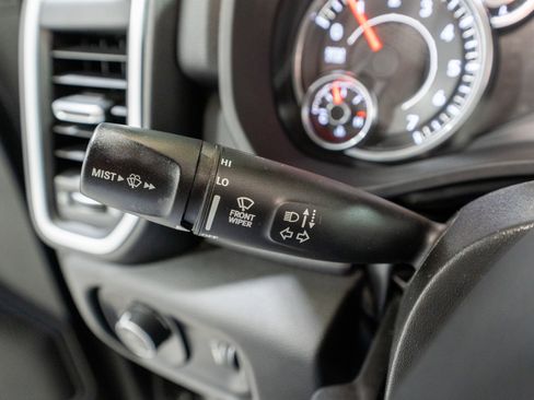 Used 2023 RAM 1500 Big Horn image 28