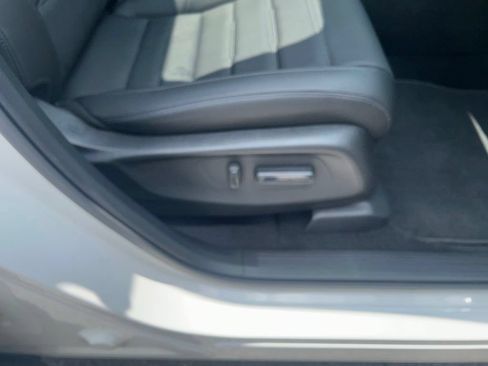 Used 2026 Honda CR-V EX-L image 31
