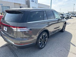 New 2025 Lincoln Aviator Reserve w/ Equipment Group 201A video 3