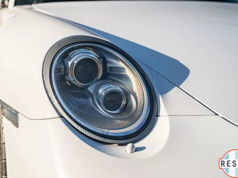 Used 2009 Porsche 911 Carrera S image 39