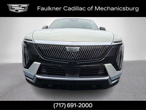 New 2025 Cadillac Escalade IQ Luxury 2 image 8