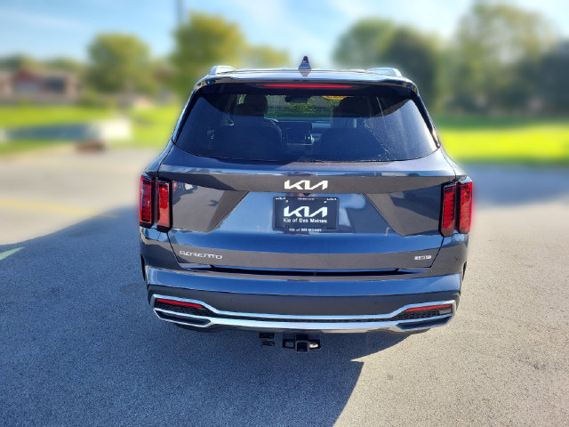 Certified 2023 Kia Sorento EX AWD/4WD image 4