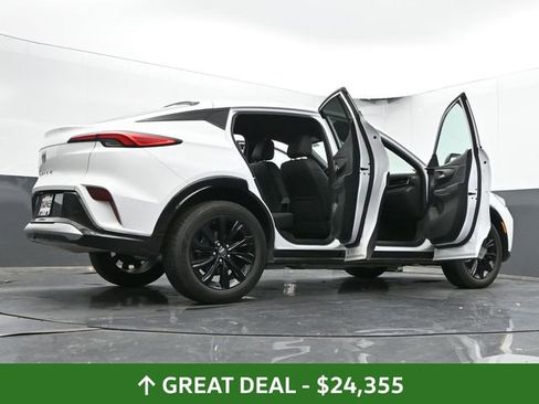 Used 2025 Buick Envista Sport Touring image 75