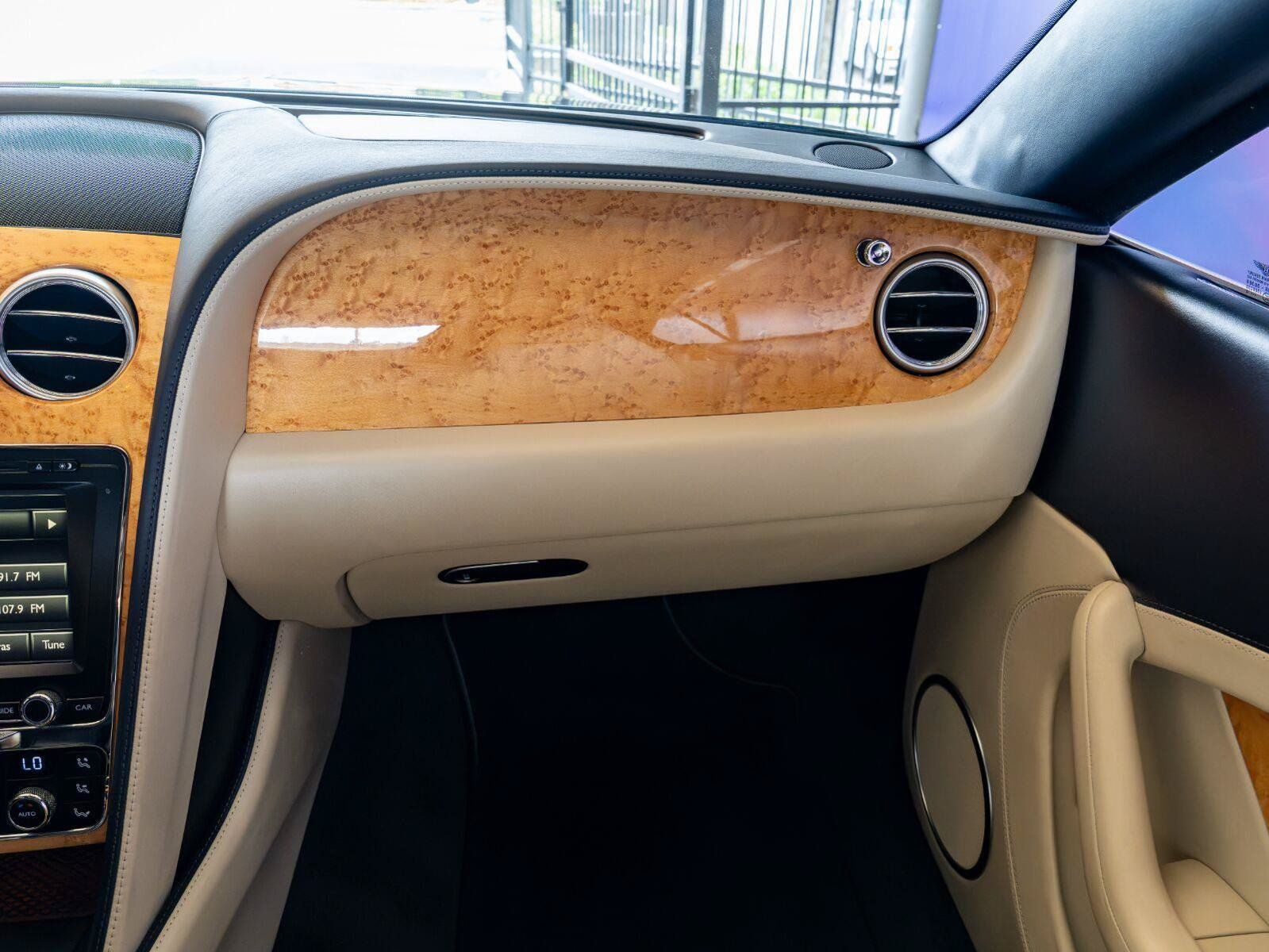Used 2012 Bentley Continental GT AWD/4WD image 16