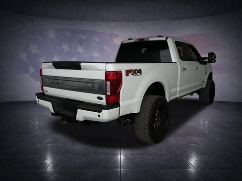 Used 2022 Ford F250 Platinum w/ FX4 Off-Road Package AWD/4WD image 5